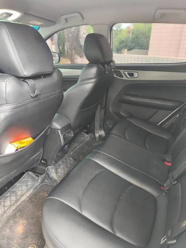 2023 KaiYi XuanJie 1.5L 116HP L4 CVT,autocango,china used car exporter,china ev exporter,chinese used car exporter,chinese used ev exporter