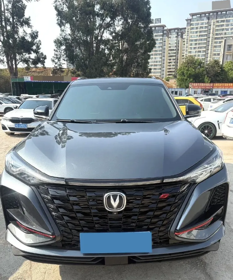 2021 ChangAn CS75 Plus 2.0T 233HP L4 8AT,autocango,china used car exporter,china ev exporter,chinese used car exporter,chinese used ev exporter