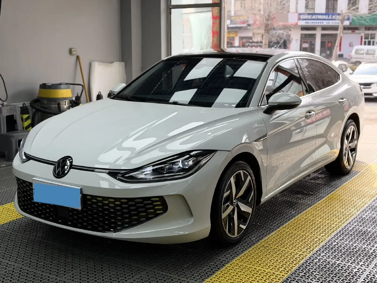 2023 Volkswagen Lamando 1.4T 150HP L4 7DCT,autocango,china used car exporter,china ev exporter,chinese used car exporter,chinese used ev exporter