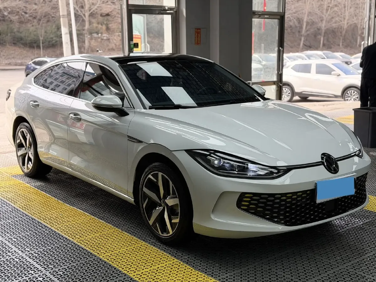 2023 Volkswagen Lamando 1.4T 150HP L4 7DCT,autocango,china used car exporter,china ev exporter,chinese used car exporter,chinese used ev exporter