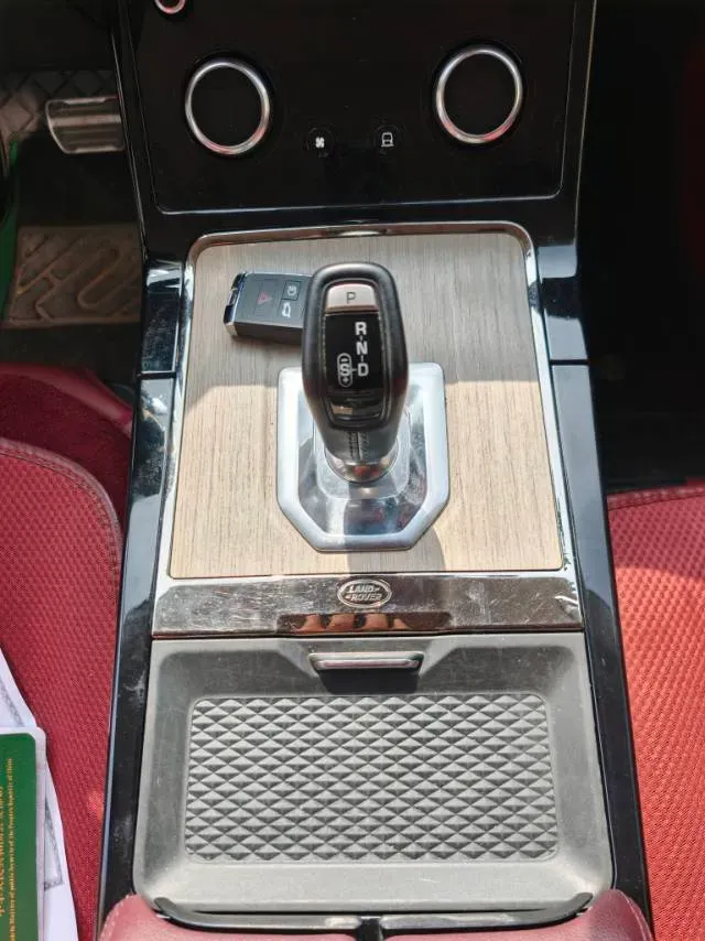 2022 Land Rover Range Rover Evoque 2.0T 249HP L4 9AT,autocango,china used car exporter,china ev exporter,chinese used car exporter,chinese used ev exporter