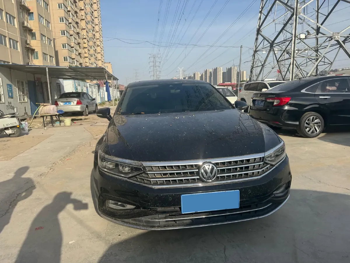 2020 Volkswagen Magotan 2.0T 186HP L4 7DCT,autocango,china used car exporter,china ev exporter,chinese used car exporter,chinese used ev exporter