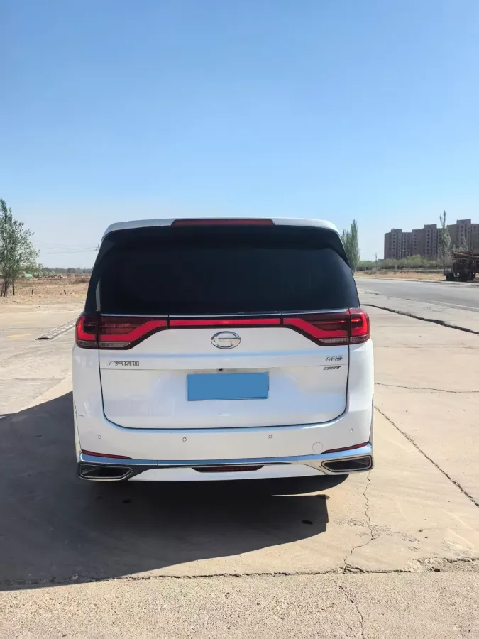 2021 GAC Trumpchi M8 2.0T 252HP L4 8AT,autocango,china used car exporter,china ev exporter,chinese used car exporter,chinese used ev exporter