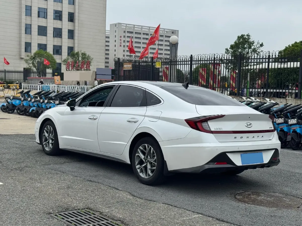 2020 Hyundai Sonata 1.5T 170HP L4 7DCT,autocango,china used car exporter,china ev exporter,chinese used car exporter,chinese used ev exporter