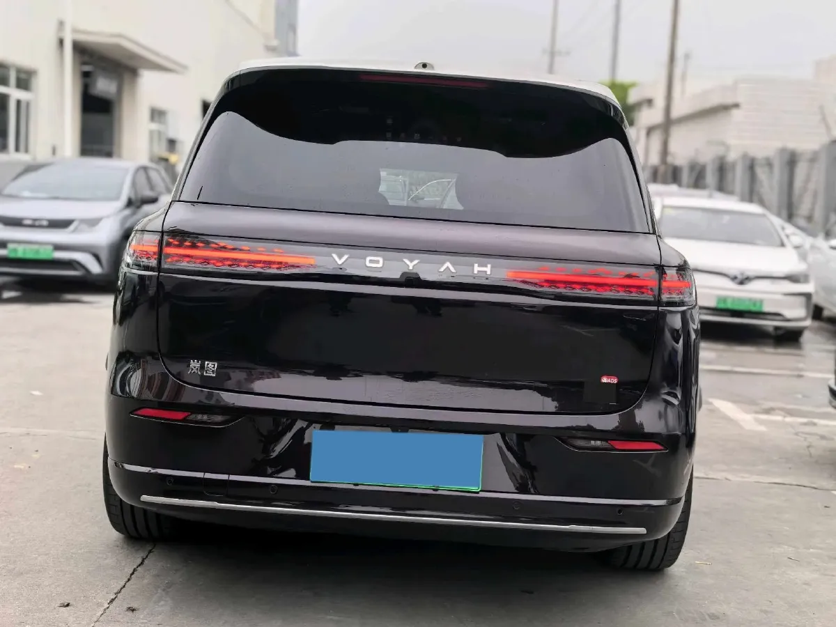 2026 Voyah 9L 1.5T 150HP L4 PHEV,autocango,china used car exporter,china ev exporter,chinese used car exporter,chinese used ev exporter