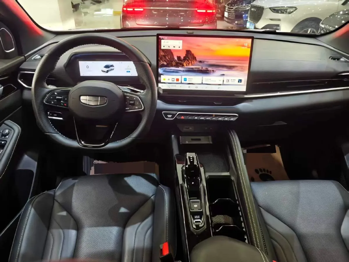 2025 Geely Coolray 1.5T 181HP L4 7DCT,autocango,china used car exporter,china ev exporter,chinese used car exporter,chinese used ev exporter