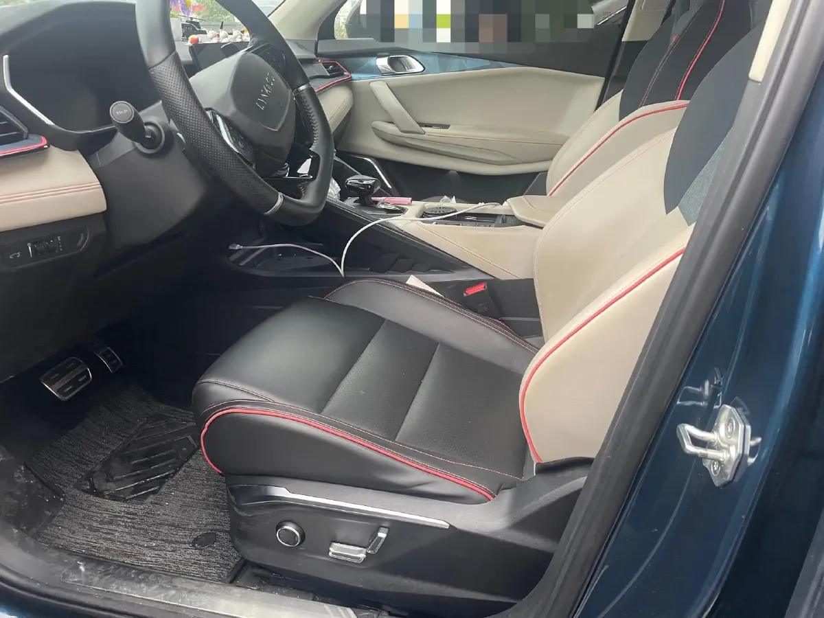 2020 LYNK&CO 06 1.5T 177HP L3 7DCT,autocango,china used car exporter,china ev exporter,chinese used car exporter,chinese used ev exporter