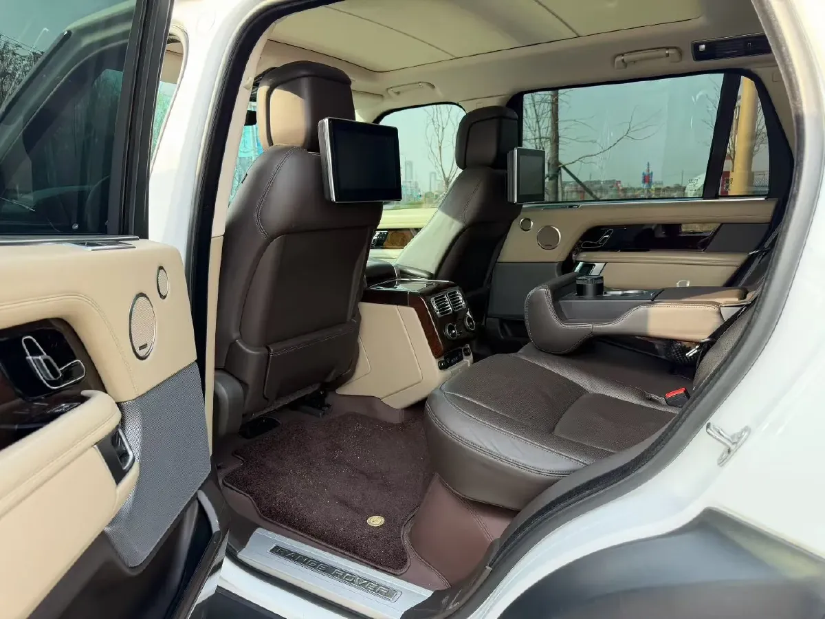 2020 Land Rover Range Rover 3.0T 400HP L6 8AT,autocango,china used car exporter,china ev exporter,chinese used car exporter,chinese used ev exporter