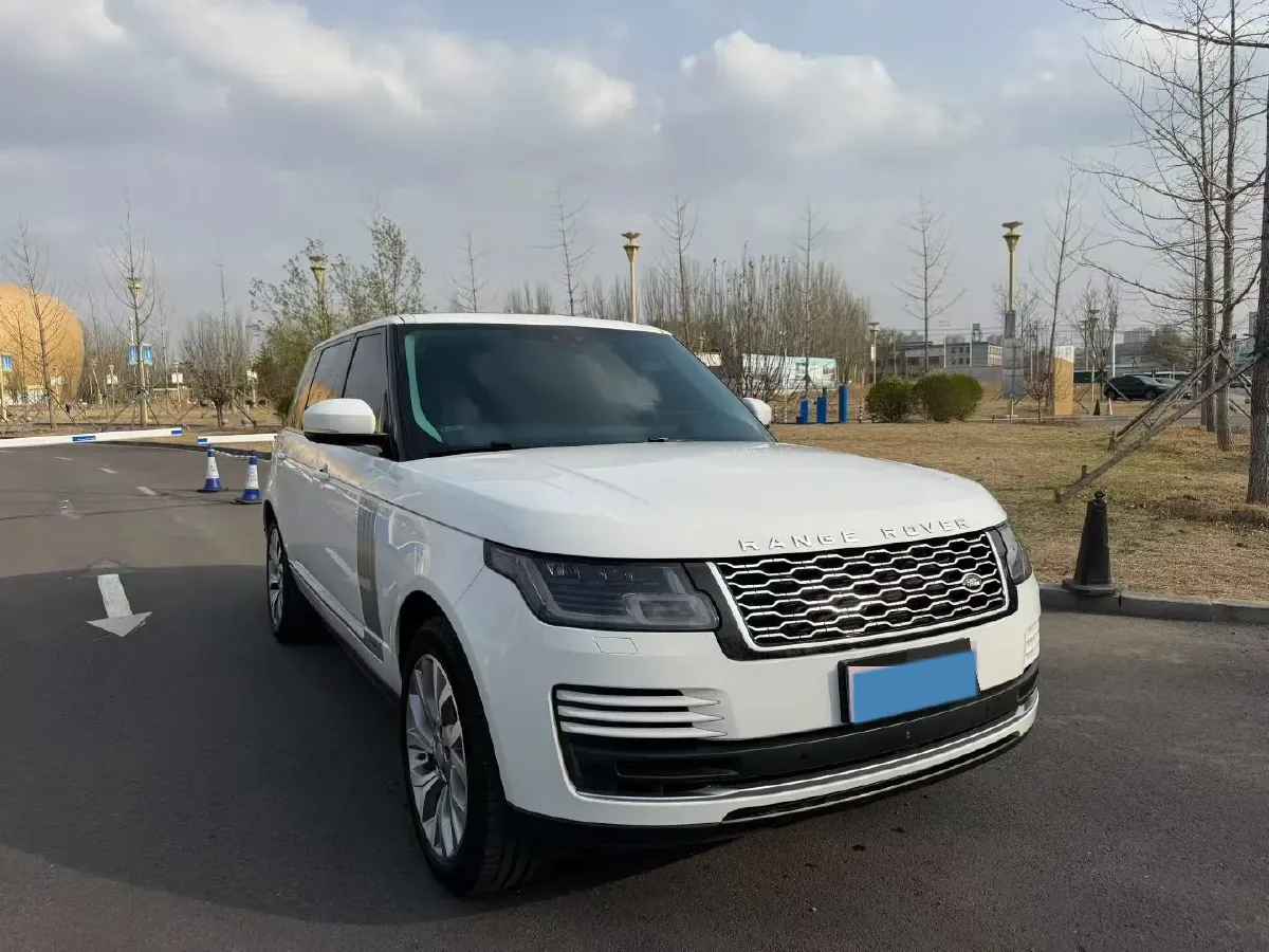 2020 Land Rover Range Rover 3.0T 400HP L6 8AT,autocango,china used car exporter,china ev exporter,chinese used car exporter,chinese used ev exporter