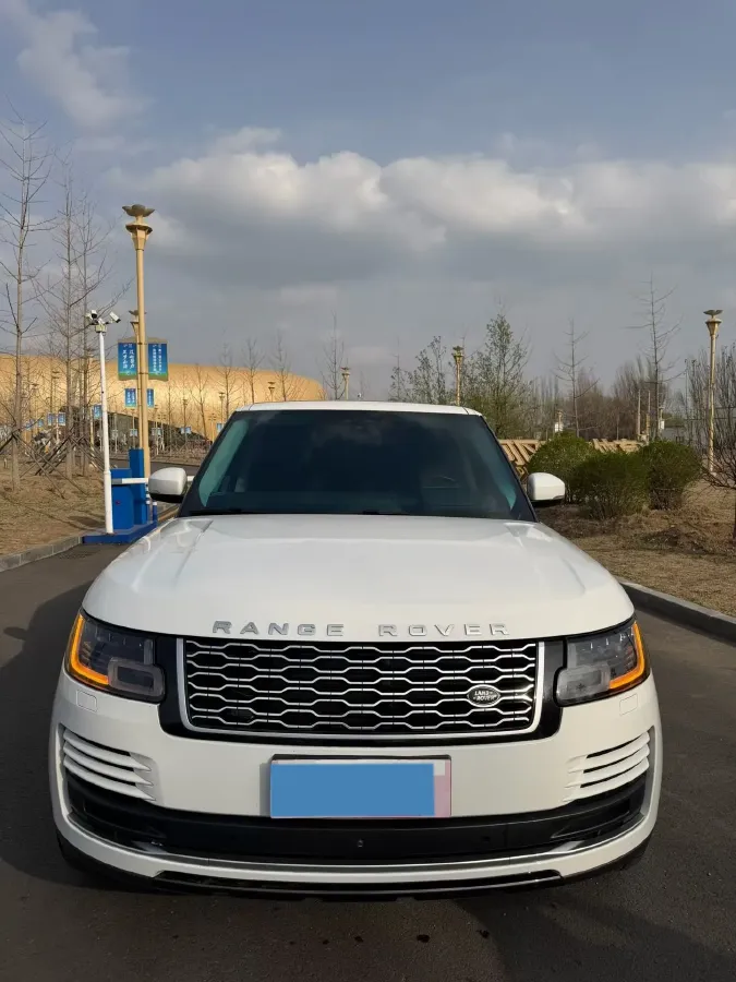 2020 Land Rover Range Rover 3.0T 400HP L6 8AT,autocango,china used car exporter,china ev exporter,chinese used car exporter,chinese used ev exporter