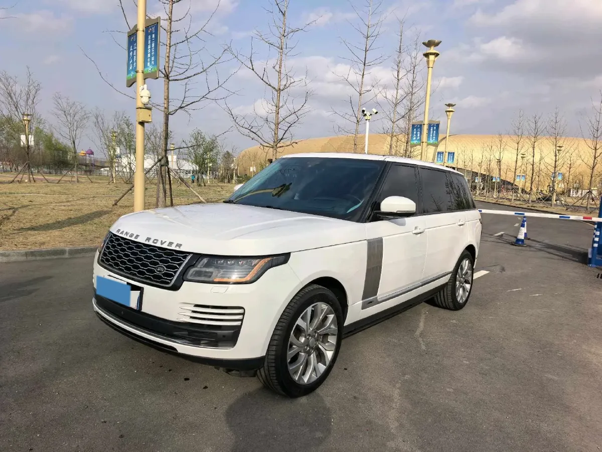 2020 Land Rover Range Rover 3.0T 400HP L6 8AT,autocango,china used car exporter,china ev exporter,chinese used car exporter,chinese used ev exporter
