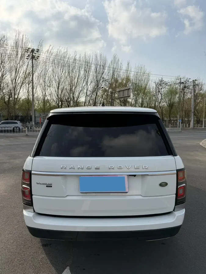 2020 Land Rover Range Rover 3.0T 400HP L6 8AT,autocango,china used car exporter,china ev exporter,chinese used car exporter,chinese used ev exporter
