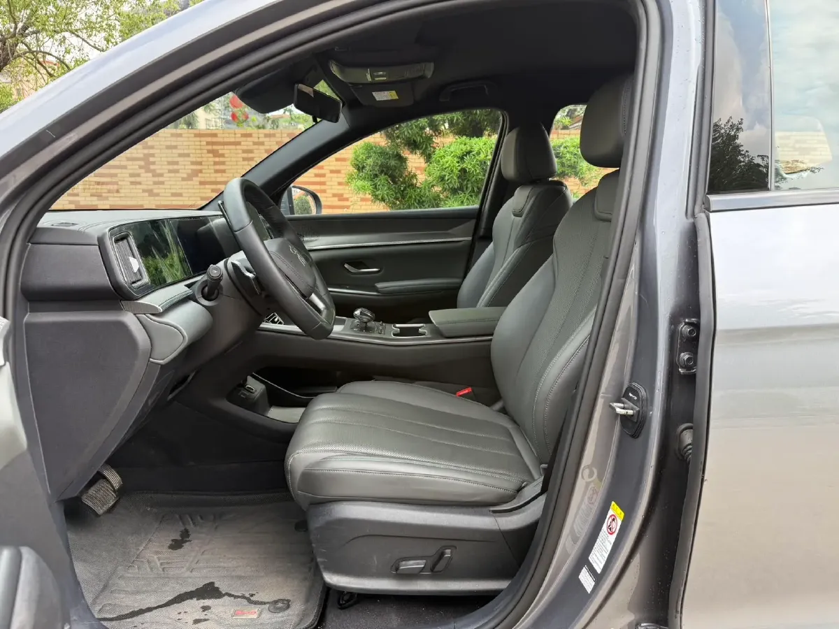 2025 BYD Song Pro 1.5L 101HP L4 E-CVT PHEV 12.9KWH,autocango,china used car exporter,china ev exporter,chinese used car exporter,chinese used ev exporter