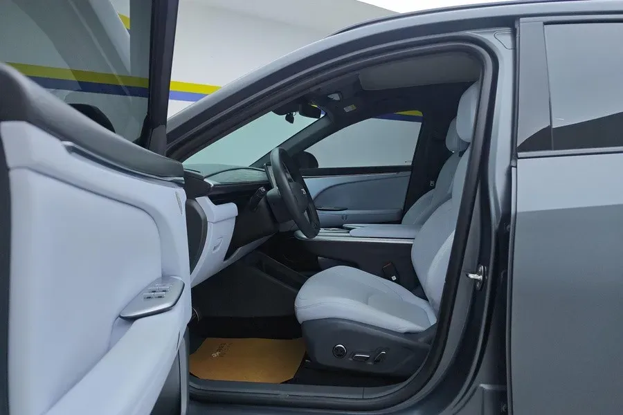 2025 MAXUS G10 2.0T 261HP L4 8AT,autocango,china used car exporter,china ev exporter,chinese used car exporter,chinese used ev exporter