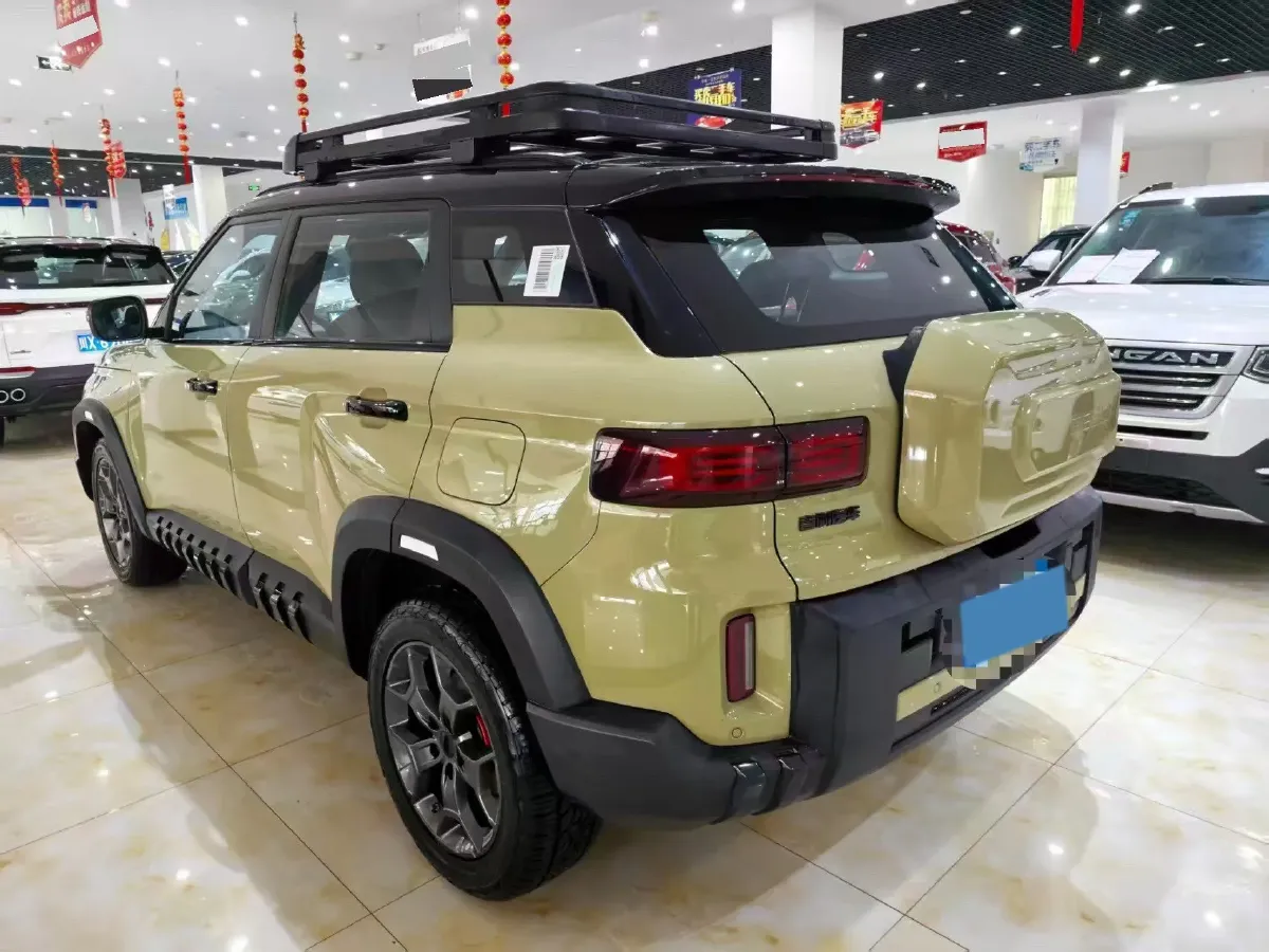 2025 Geely Cowboy 1.5T 181HP L4 7DCT,autocango,china used car exporter,china ev exporter,chinese used car exporter,chinese used ev exporter