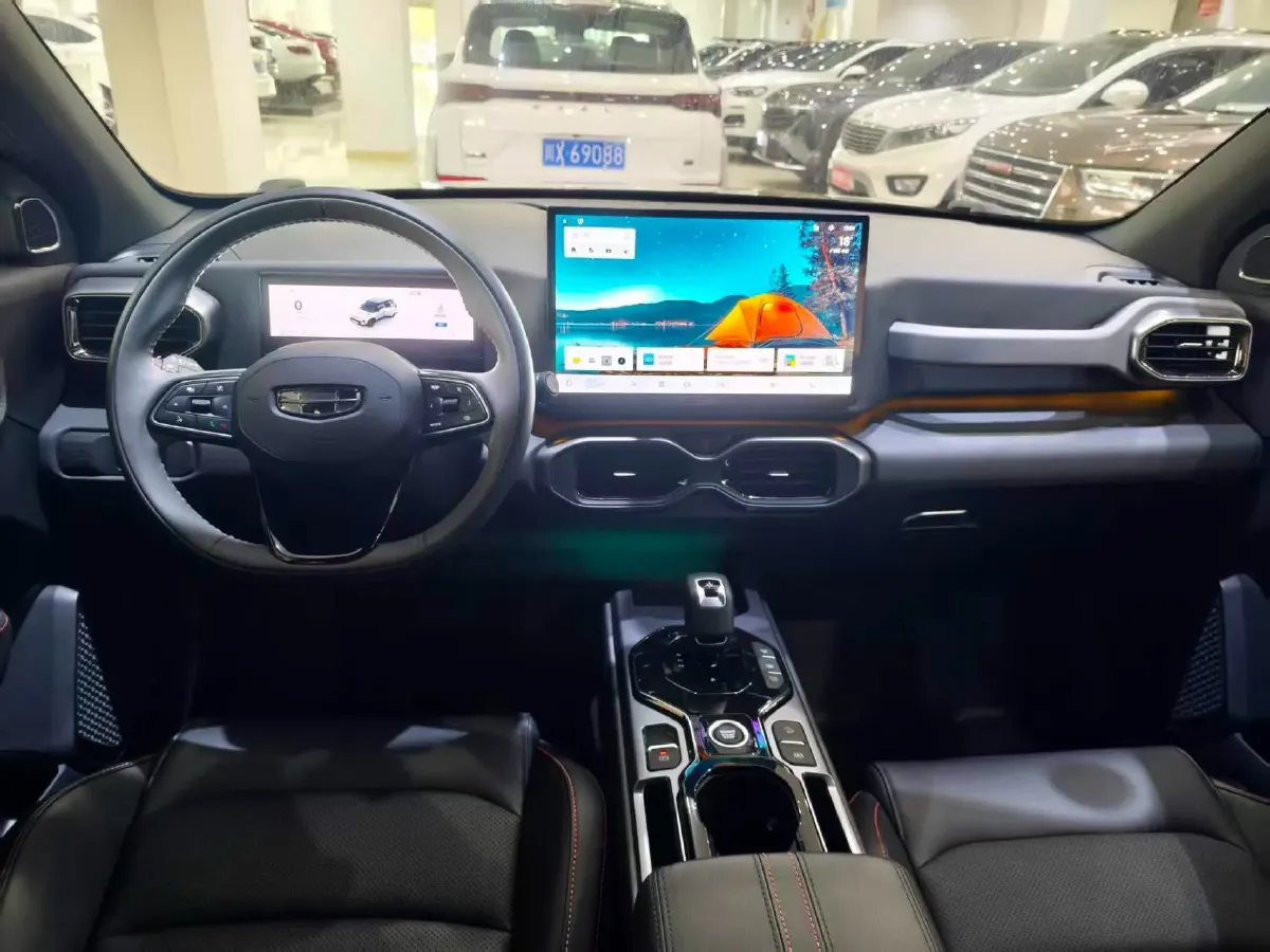 2025 Geely Cowboy 1.5T 181HP L4 7DCT,autocango,china used car exporter,china ev exporter,chinese used car exporter,chinese used ev exporter