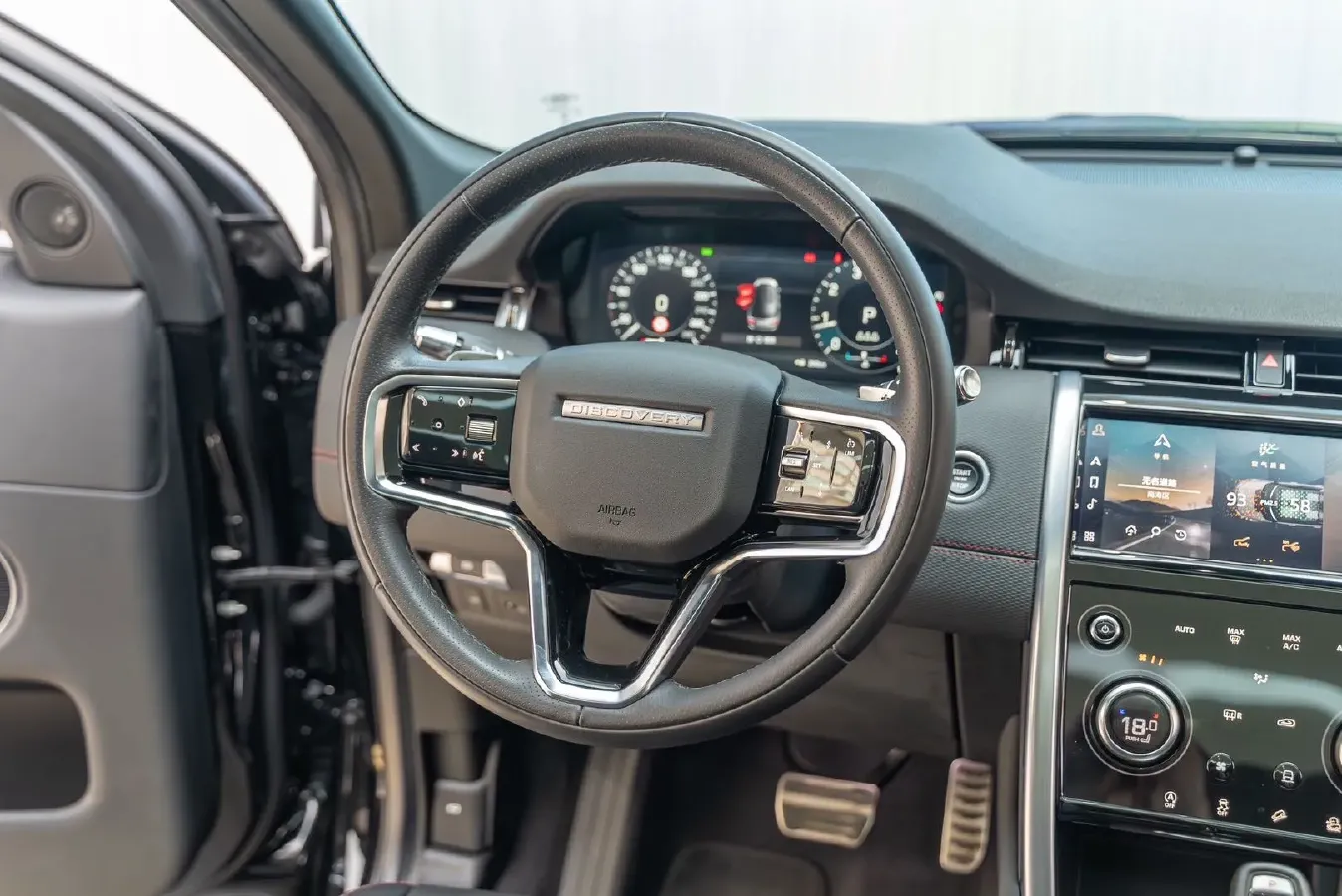 2022 Land Rover Discovery Sport 2.0T 249HP L4 9AT,autocango,china used car exporter,china ev exporter,chinese used car exporter,chinese used ev exporter