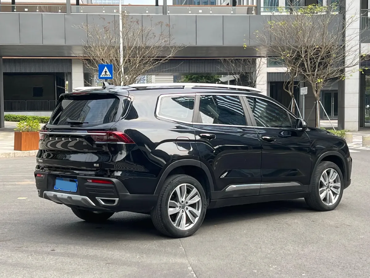 2022 Geely Okavango 1.8T 184HP L4 7DCT,autocango,china used car exporter,china ev exporter,chinese used car exporter,chinese used ev exporter