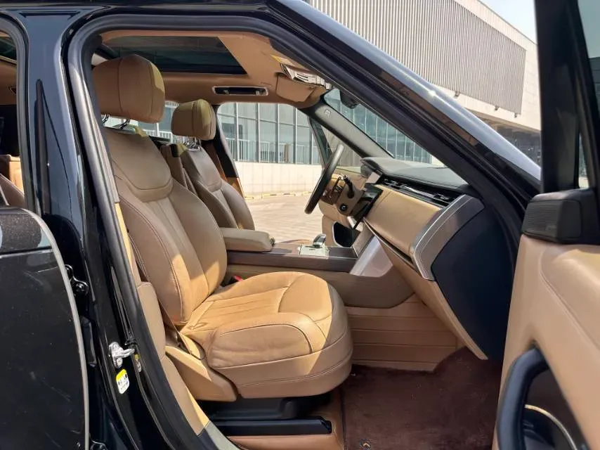 2024 Land Rover Range Rover 3.0T 400HP L6 8AT,autocango,china used car exporter,china ev exporter,chinese used car exporter,chinese used ev exporter