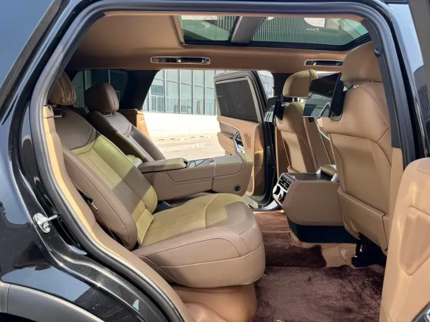 2024 Land Rover Range Rover 3.0T 400HP L6 8AT,autocango,china used car exporter,china ev exporter,chinese used car exporter,chinese used ev exporter