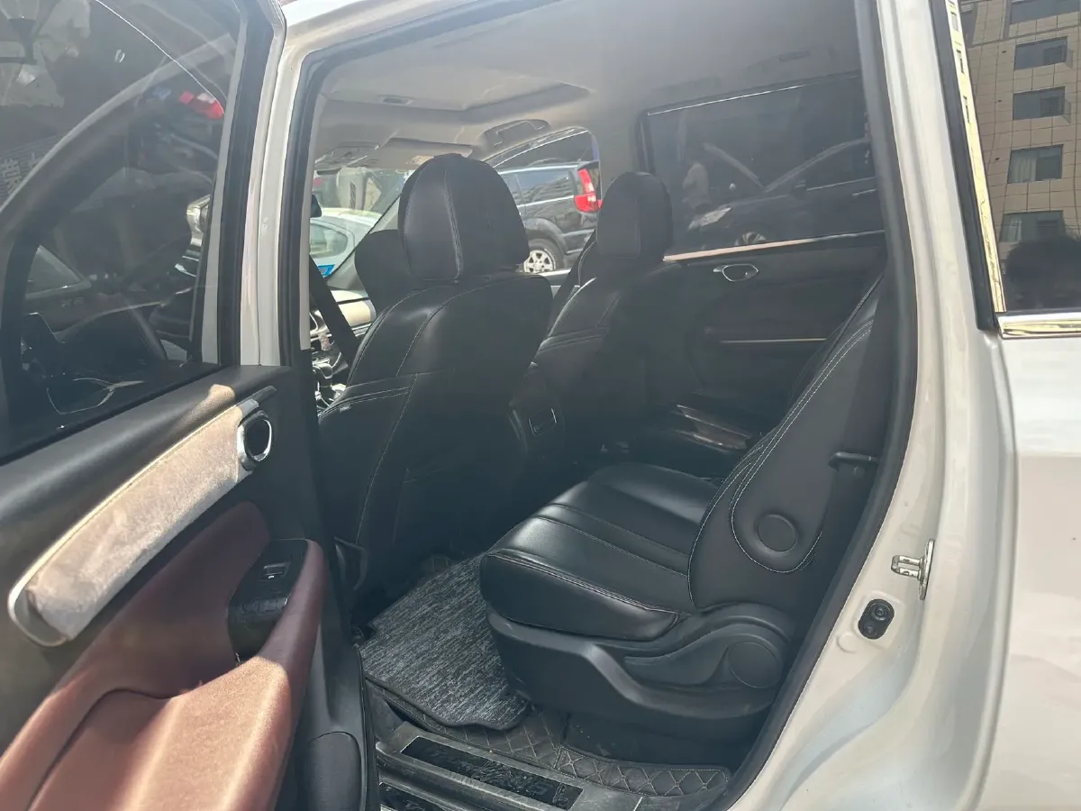 2021 GAC Trumpchi M6 1.5T 169HP L4 7DCT,autocango,china used car exporter,china ev exporter,chinese used car exporter,chinese used ev exporter