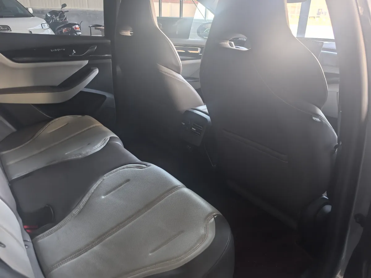 2024 BYD Qin Plus 1.5L 110HP L4 E-CVT PHEV 8.32KWH,autocango,china used car exporter,china ev exporter,chinese used car exporter,chinese used ev exporter