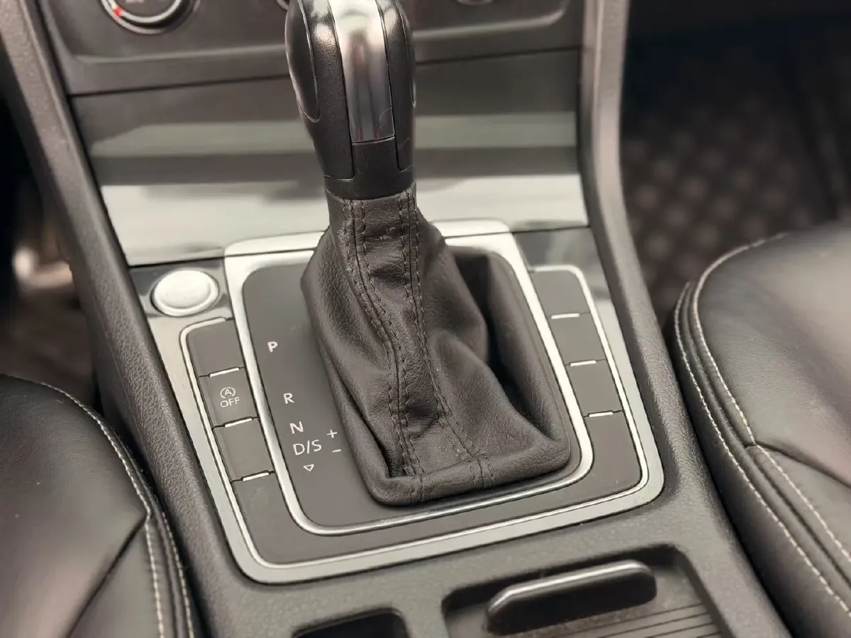 2020 Volkswagen Golf 1.4T 150HP L4 7DCT,autocango,china used car exporter,china ev exporter,chinese used car exporter,chinese used ev exporter