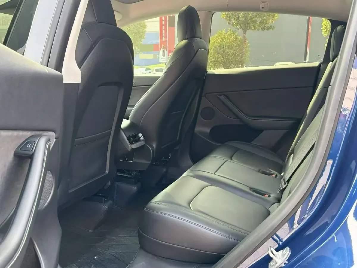 2021 Tesla Model Y BEV 60KWH,autocango,china used car exporter,china ev exporter,chinese used car exporter,chinese used ev exporter