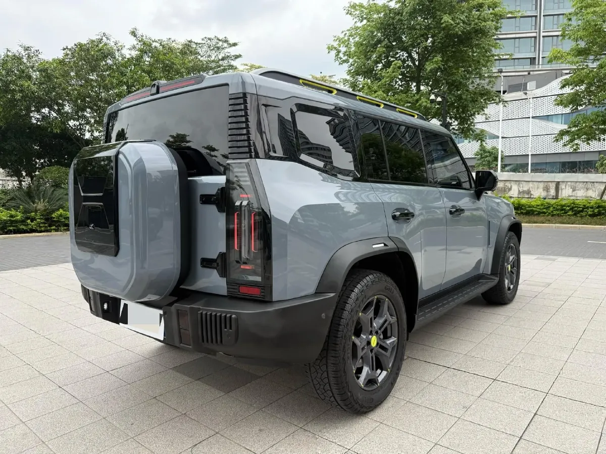 2023 Jetour Traveller 2.0T 254HP L4 7DCT,autocango,china used car exporter,china ev exporter,chinese used car exporter,chinese used ev exporter