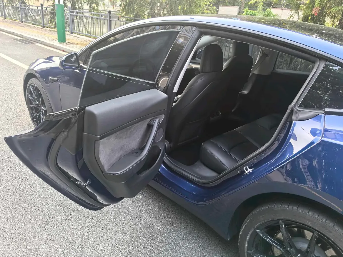 2022 Tesla Model 3 BEV 60KWH,autocango,china used car exporter,china ev exporter,chinese used car exporter,chinese used ev exporter