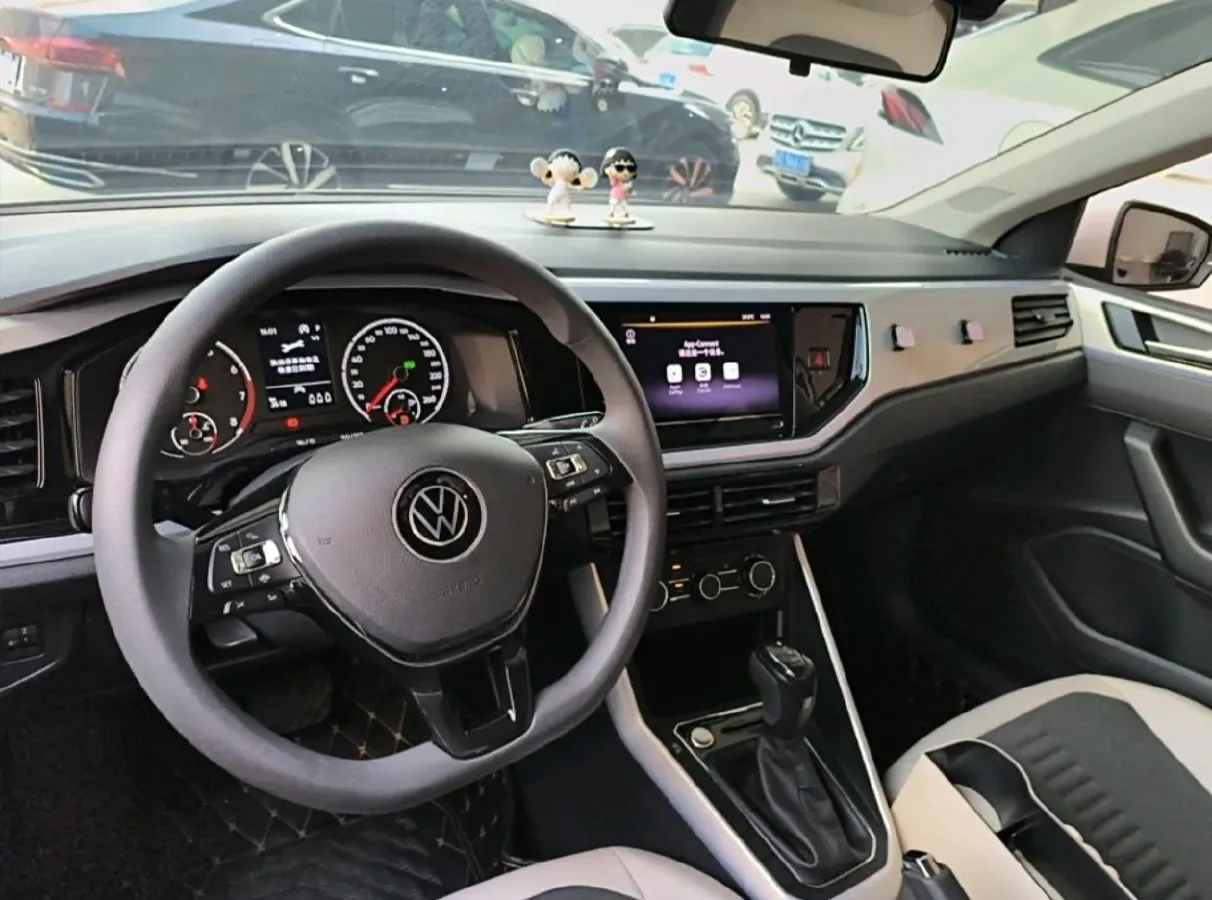 2021 Haval H6 1.5T 169HP L4 7DCT,autocango,china used car exporter,china ev exporter,chinese used car exporter,chinese used ev exporter