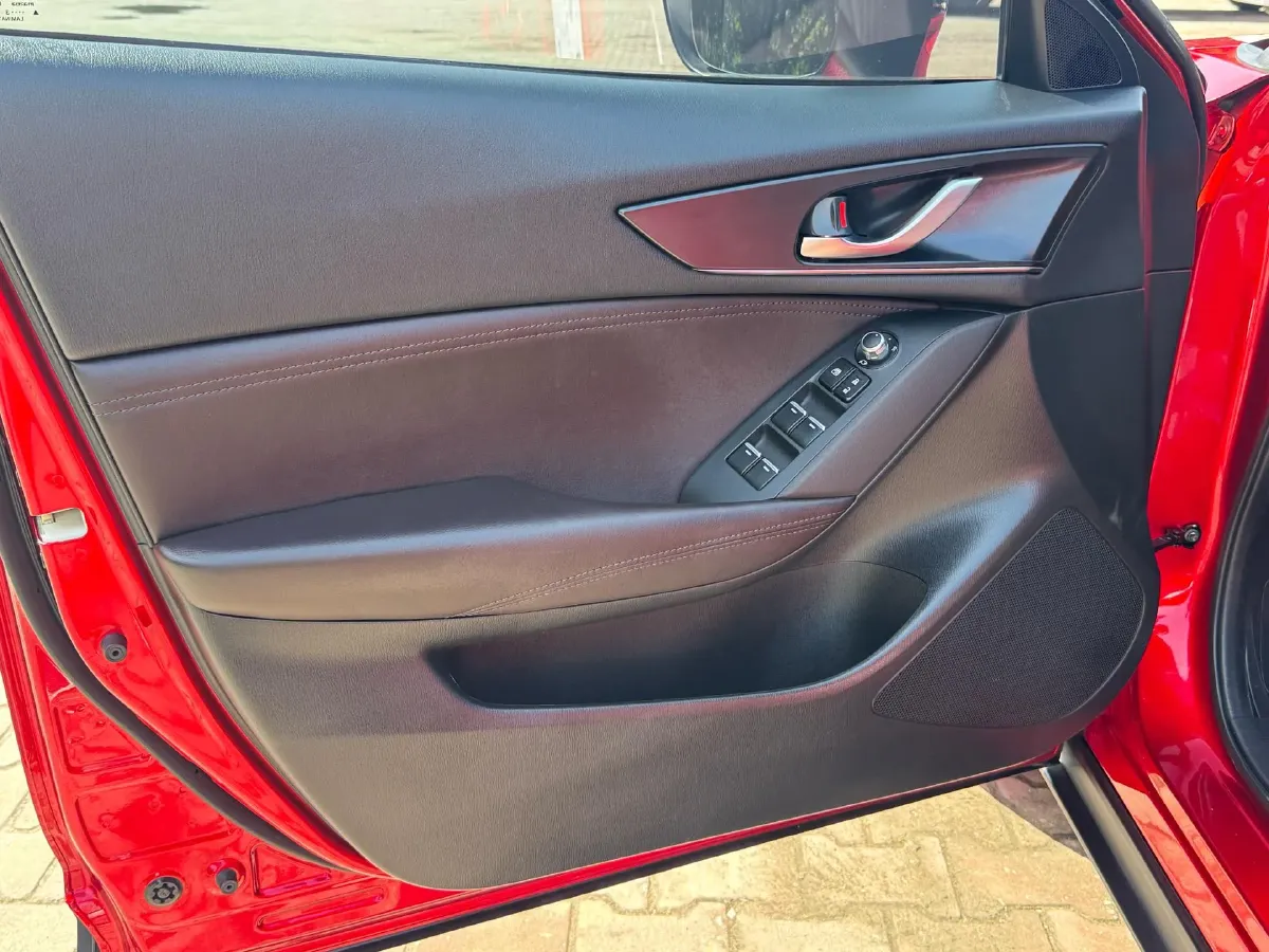 2021 Mazda CX-4 2.0L 158HP L4 6AT,autocango,china used car exporter,china ev exporter,chinese used car exporter,chinese used ev exporter