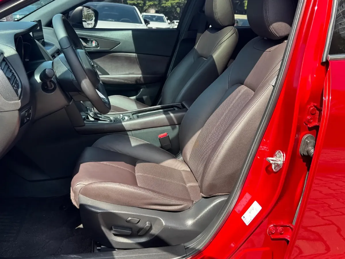 2021 Mazda CX-4 2.0L 158HP L4 6AT,autocango,china used car exporter,china ev exporter,chinese used car exporter,chinese used ev exporter