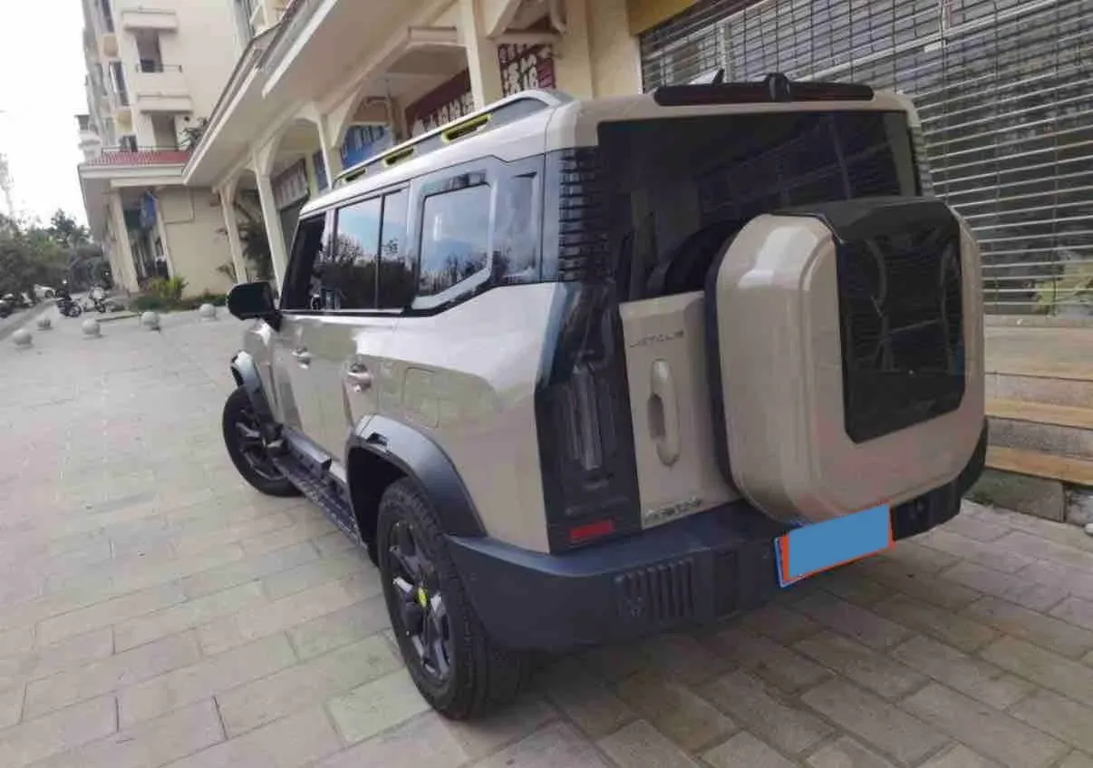 2023 Jetour Traveller 2.0T 254HP L4 7DCT,autocango,china used car exporter,china ev exporter,chinese used car exporter,chinese used ev exporter