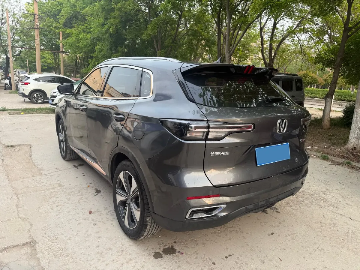 2022 ChangAn CS55 Plus 1.5T 188HP L4 7DCT,autocango,china used car exporter,china ev exporter,chinese used car exporter,chinese used ev exporter