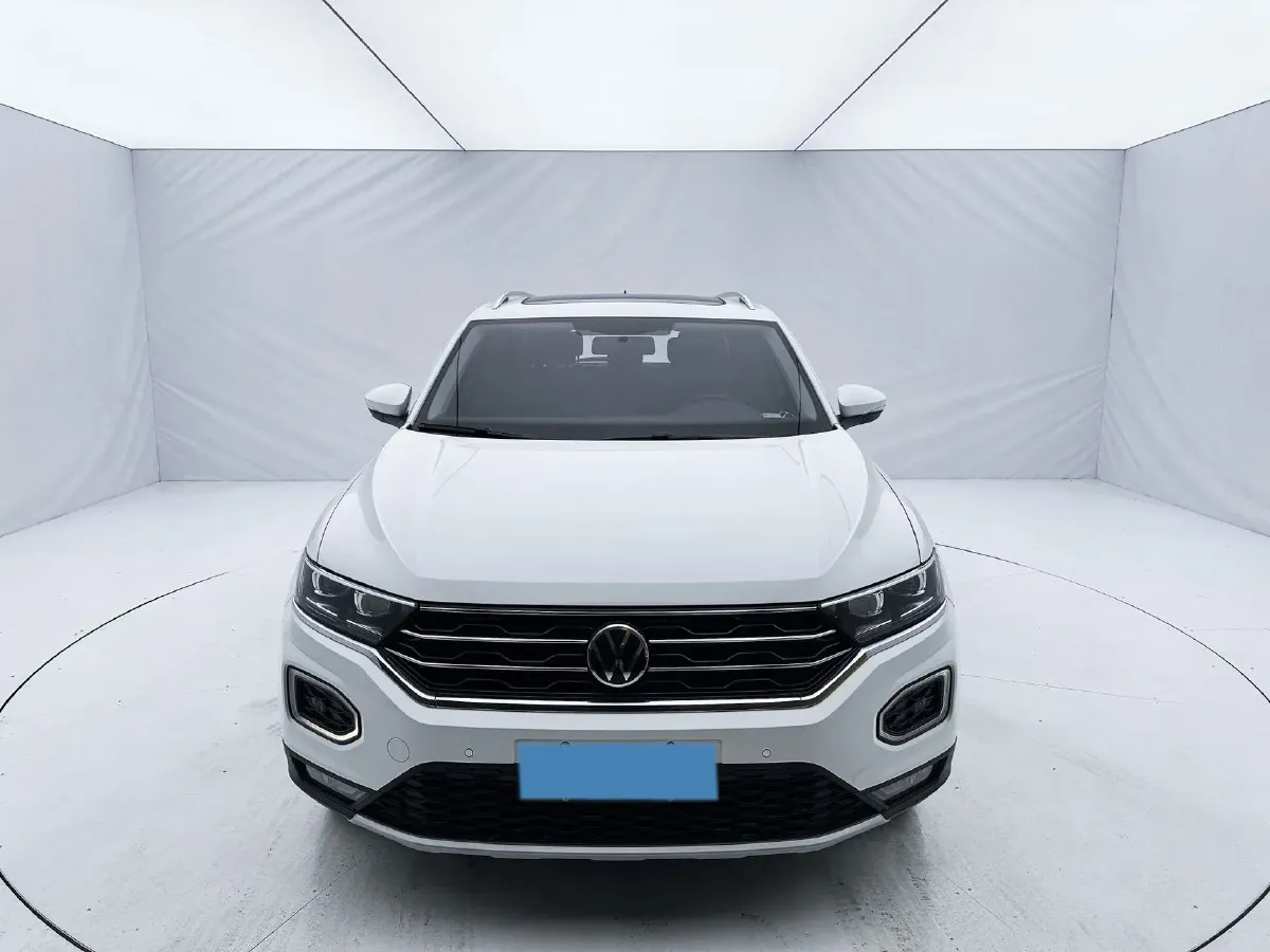 2021 Volkswagen T-Roc 1.4T 150HP L4 7DCT,autocango,china used car exporter,china ev exporter,chinese used car exporter,chinese used ev exporter