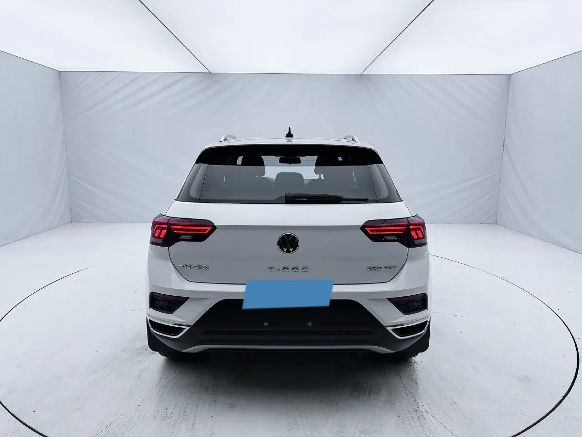 2021 Volkswagen T-Roc 1.4T 150HP L4 7DCT,autocango,china used car exporter,china ev exporter,chinese used car exporter,chinese used ev exporter