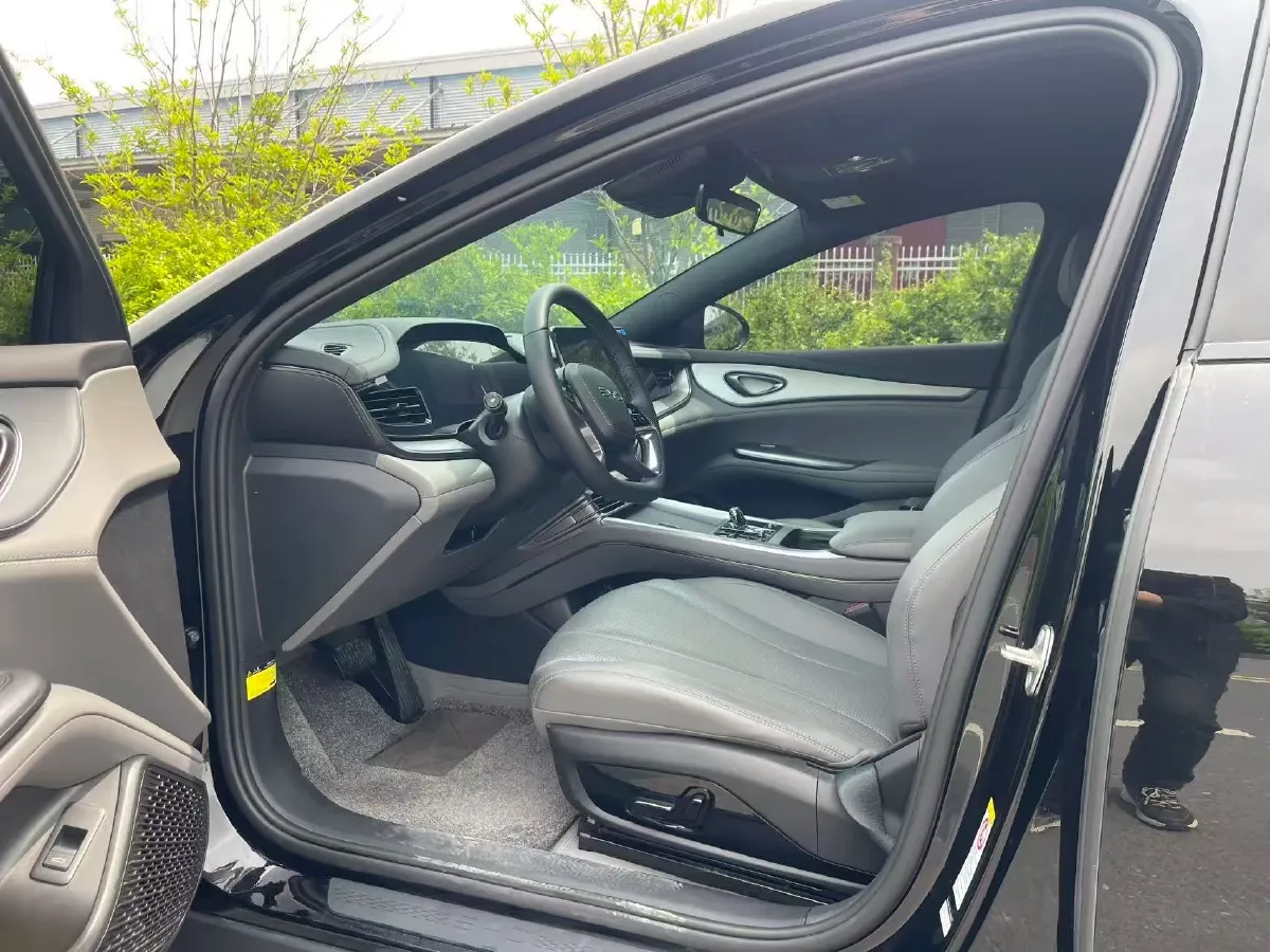 2025 BYD Seal07 DM-i 1.5L 101HP L4 E-CVT PHEV 17.6KWH,autocango,china used car exporter,china ev exporter,chinese used car exporter,chinese used ev exporter