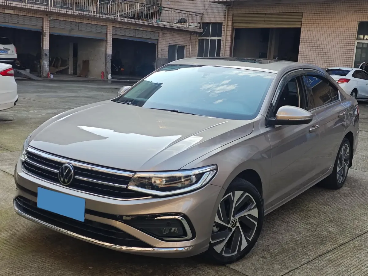 2023 Volkswagen Bora 1.2T 116HP L4 7DCT,autocango,china used car exporter,china ev exporter,chinese used car exporter,chinese used ev exporter