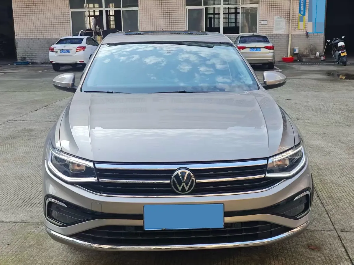 2023 Volkswagen Bora 1.2T 116HP L4 7DCT,autocango,china used car exporter,china ev exporter,chinese used car exporter,chinese used ev exporter