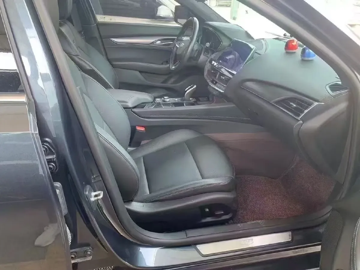 2021 Cadillac CT5 2.0T 237HP L4 10AT,autocango,china used car exporter,china ev exporter,chinese used car exporter,chinese used ev exporter