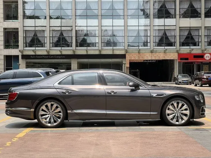 2024 Bentley Flying Spur 4.0T 549HP V8 8DCT,autocango,china used car exporter,china ev exporter,chinese used car exporter,chinese used ev exporter