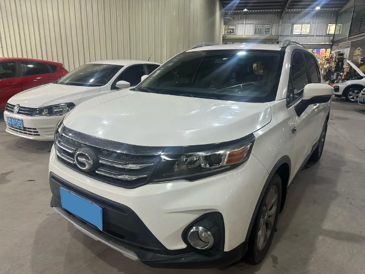 2017 GAC Trumpchi GS3 1.5L 114HP L4 5MT,autocango,china used car exporter,china ev exporter,chinese used car exporter,chinese used ev exporter