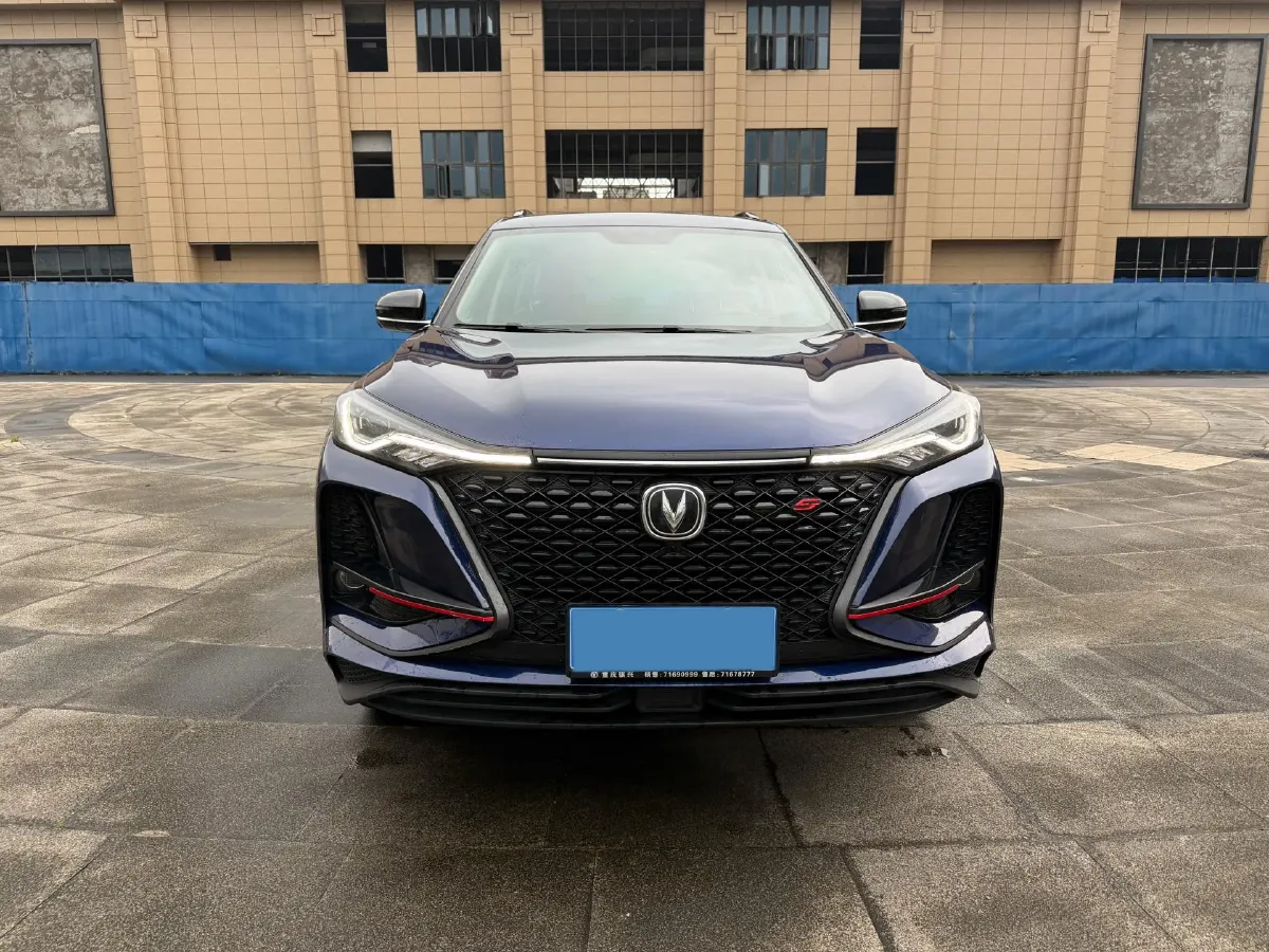 2020 ChangAn CS75 Plus 1.5T 178HP L4 6AT,autocango,china used car exporter,china ev exporter,chinese used car exporter,chinese used ev exporter