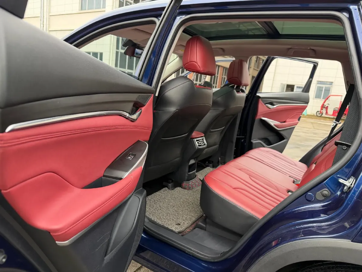 2020 ChangAn CS75 Plus 1.5T 178HP L4 6AT,autocango,china used car exporter,china ev exporter,chinese used car exporter,chinese used ev exporter