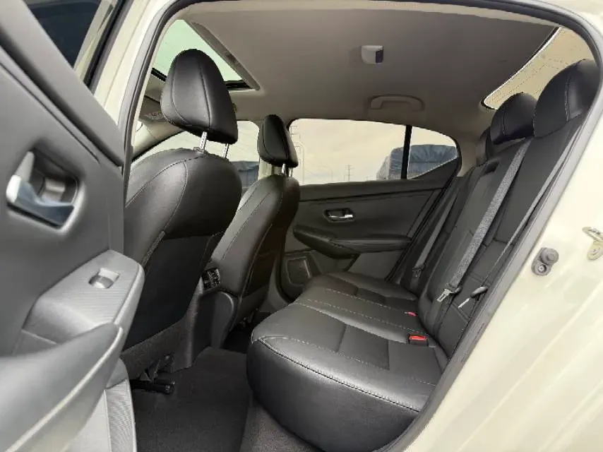 2021 Nissan Sylphy 1.6L 135HP L4 CVT,autocango,china used car exporter,china ev exporter,chinese used car exporter,chinese used ev exporter