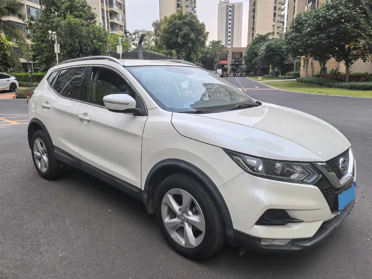 2017 Nissan Qashqai 2.0L 150HP L4 CVT,autocango,china used car exporter,china ev exporter,chinese used car exporter,chinese used ev exporter