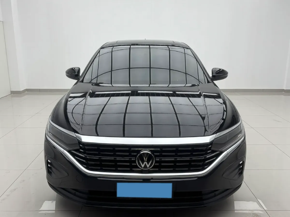 2023 Volkswagen Passat 1.4T 150HP L4 7DCT,autocango,china used car exporter,china ev exporter,chinese used car exporter,chinese used ev exporter