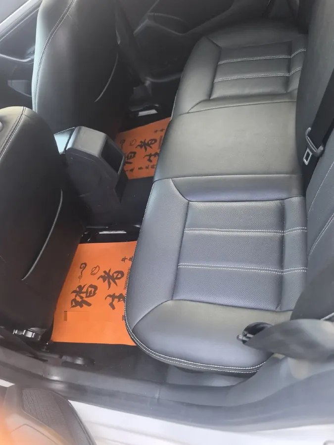 2019 Volkswagen T-Cross 1.5L 113HP L4 6AT,autocango,china used car exporter,china ev exporter,chinese used car exporter,chinese used ev exporter