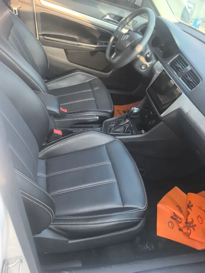 2019 Volkswagen T-Cross 1.5L 113HP L4 6AT,autocango,china used car exporter,china ev exporter,chinese used car exporter,chinese used ev exporter